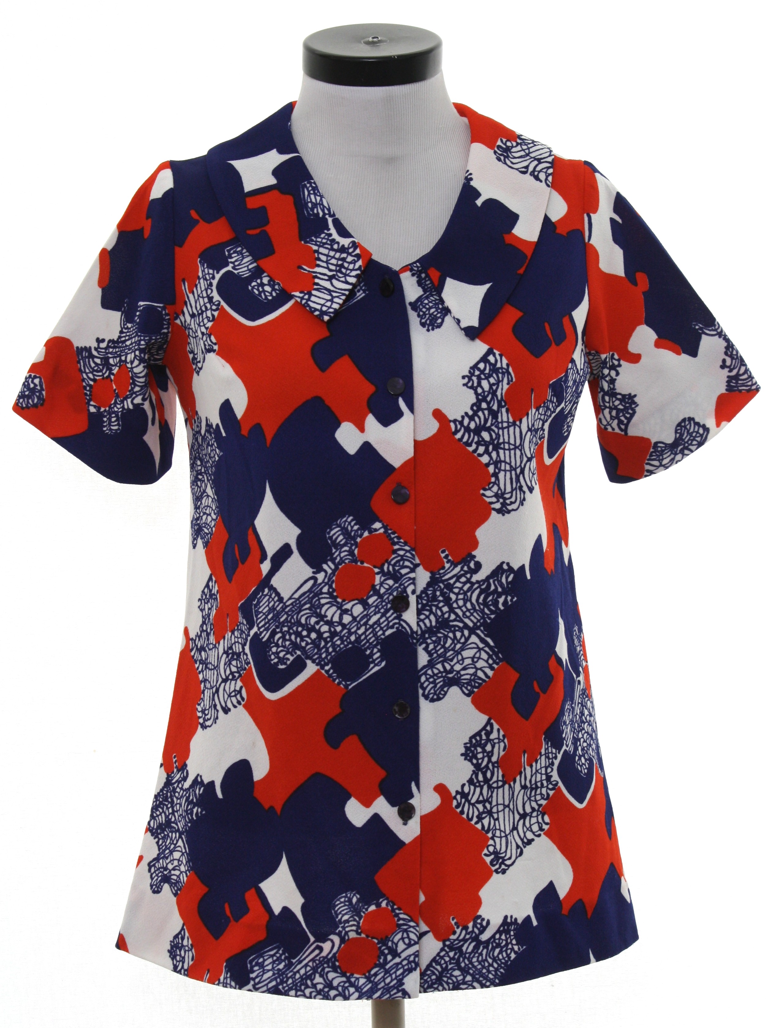 No Label 70's Vintage Shirt: 70s -No Label- Womens red, white and blue polyester short sleeve 