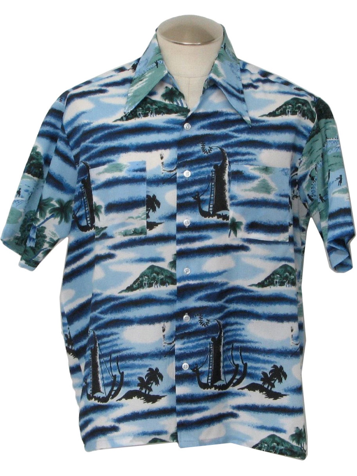 Vintage 1970's Hawaiian Shirt: 70s -Van Cort- Mens white, black, cobalt ...