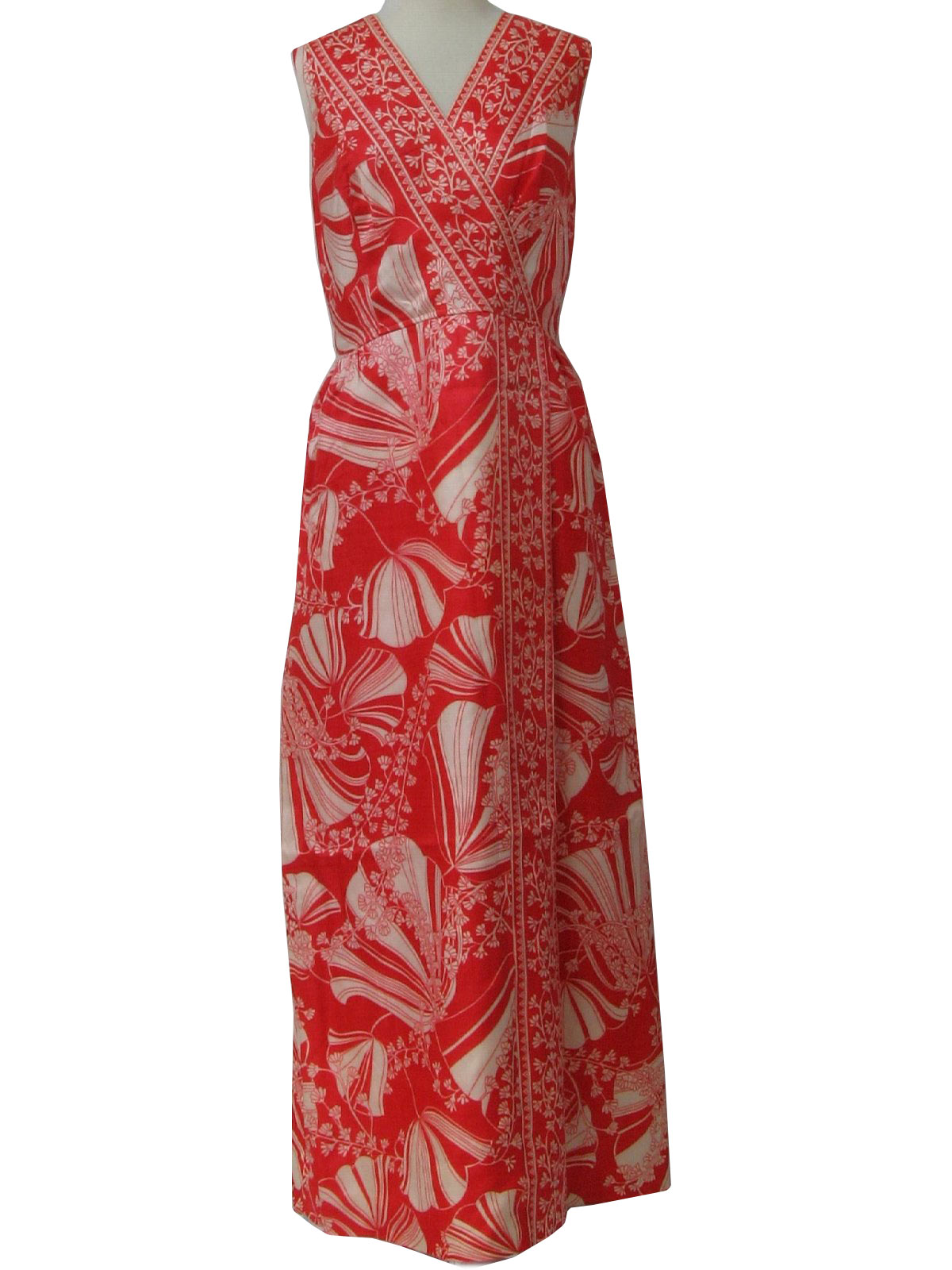 1960s Vintage Hawaiian Dress: 60s -Care Label- Womens nylon lined floor ...