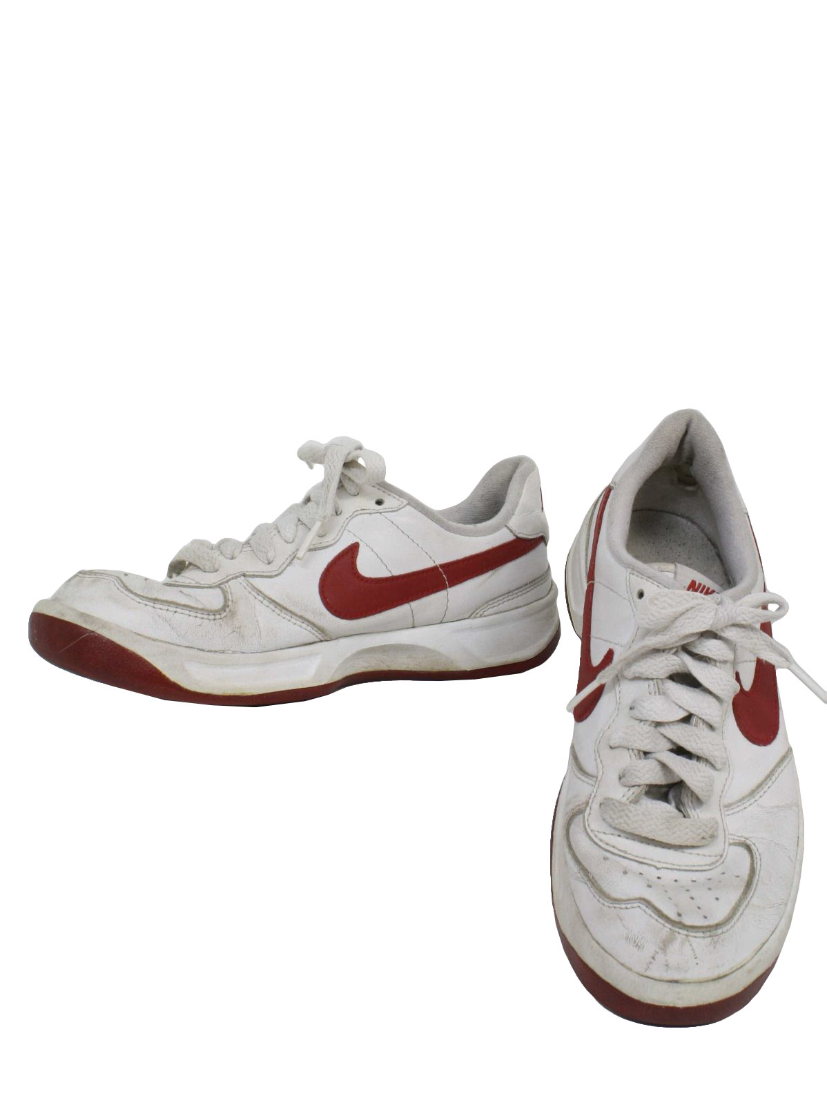 empujoncito hazlo plano Matemáticas 1990s Vintage Shoes: 90s -Nike- Mens white with red swoosh flat bottom old  school style tennis shoes. Shoes show light wear but still have a long life  to live. Would look awesome