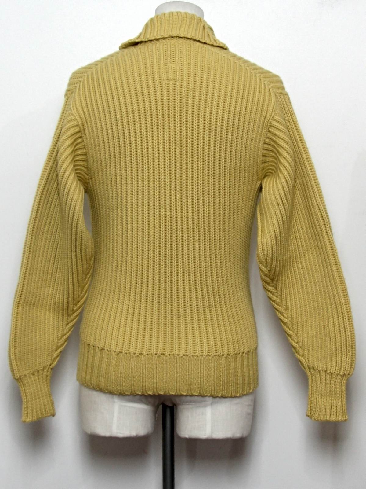 40's Sweater: Late 40s -Allen Solly, London for Tavelmans, Beverly ...