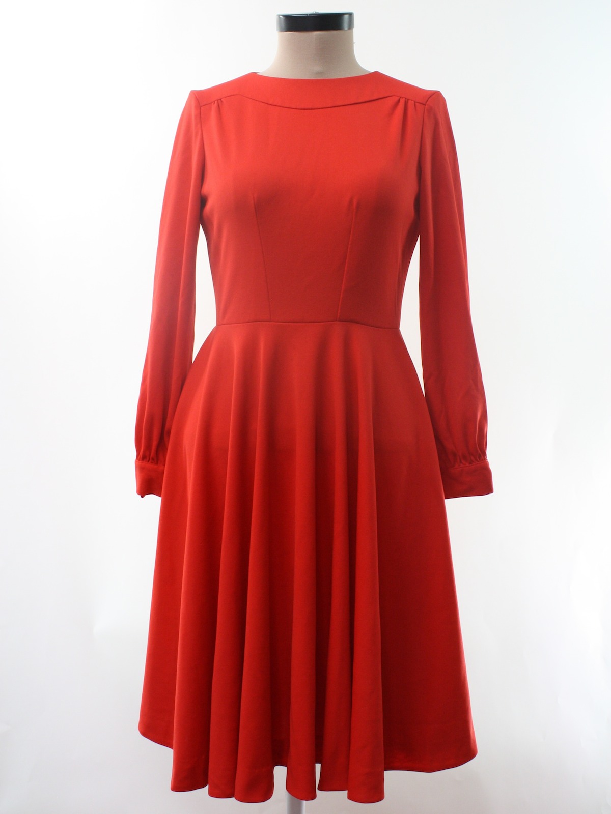 Retro 70s Disco Dress: 70s -no label- Womens red slinky polyester ...