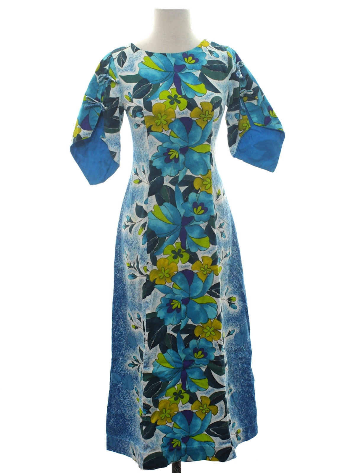 Reef Sixties Vintage Hawaiian Dress: 60s -Reef- Womens white background ...