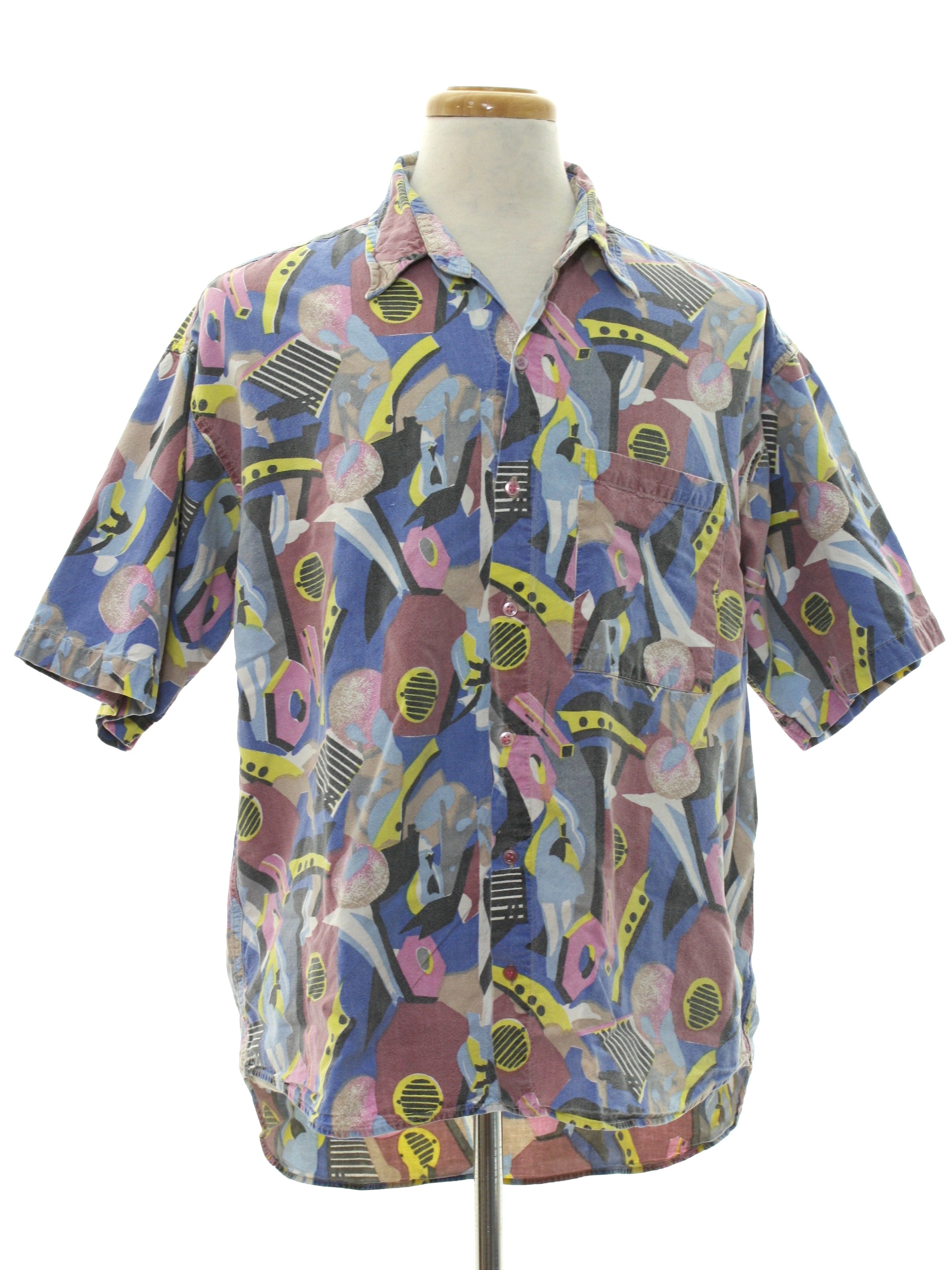 121 Eighties Vintage Shirt: 80s -121- Mens lake blue background cotton ...