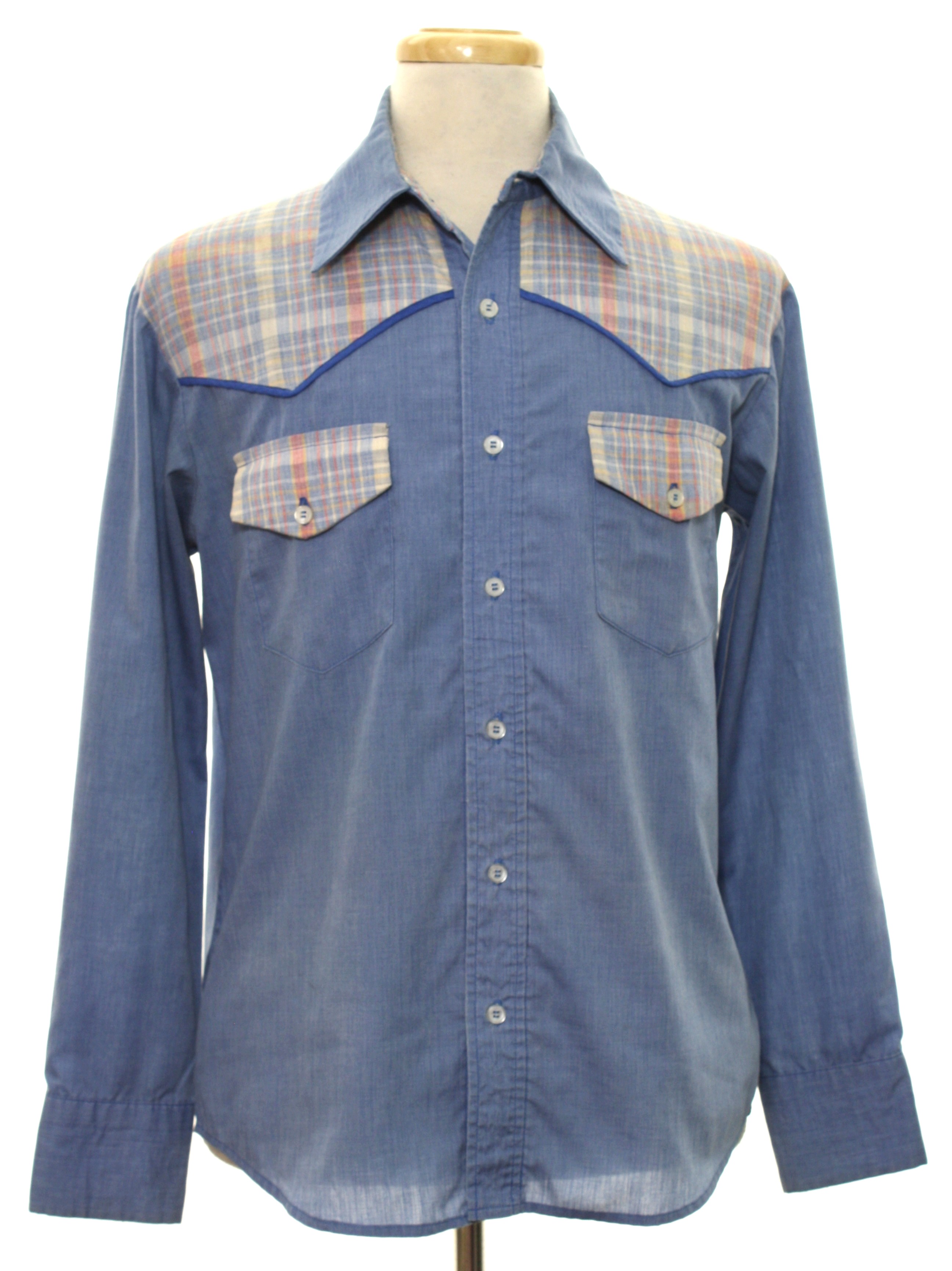 Seventies Home Sewn Western Shirt: Late 70s -Home Sewn- Mens chambray ...