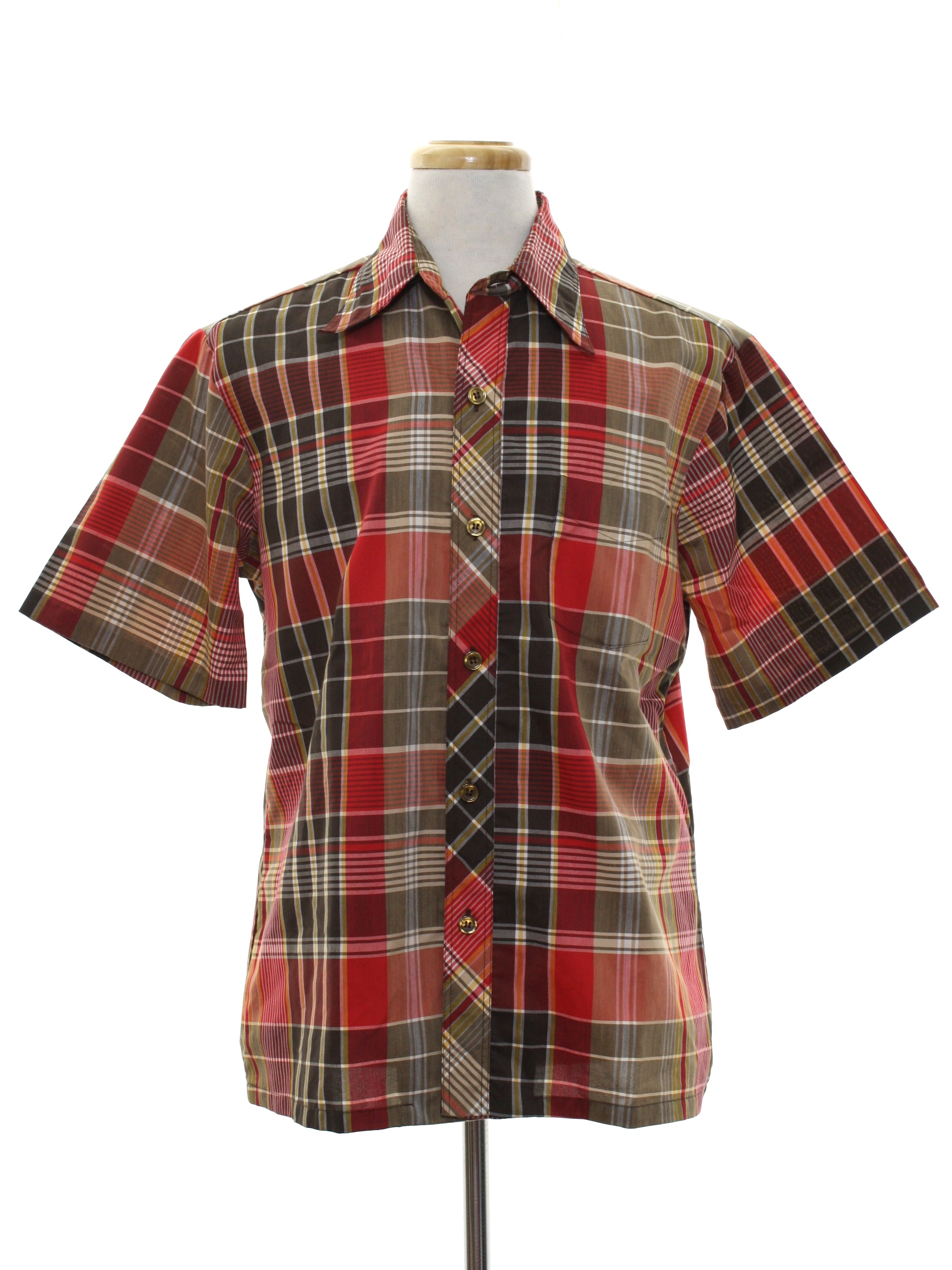 Vintage Spire 1970s Shirt: 70s -Spire- Mens red background