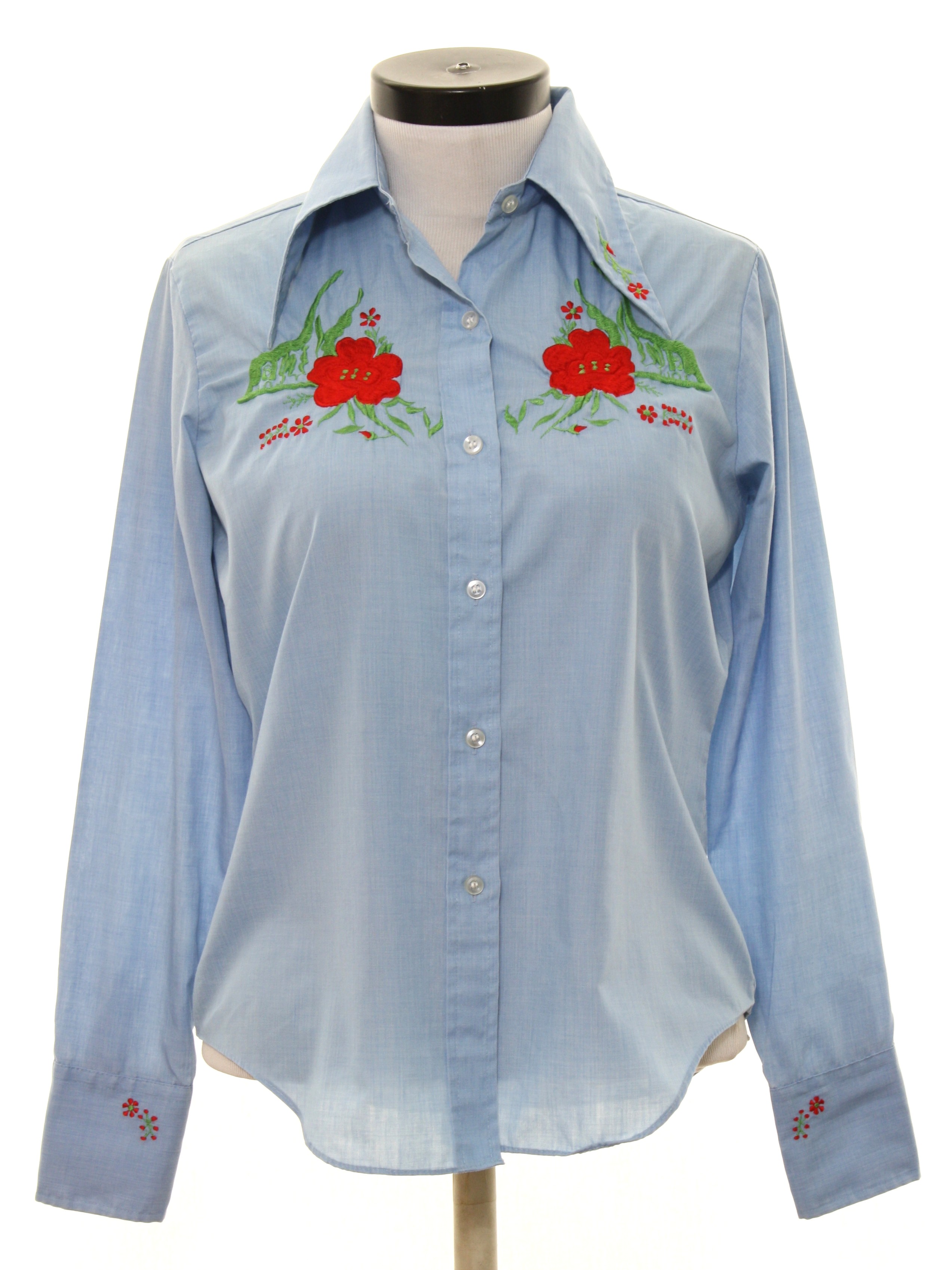 70s Vintage Western Shirt: 70s -No Label- Womens western style sky blue ...