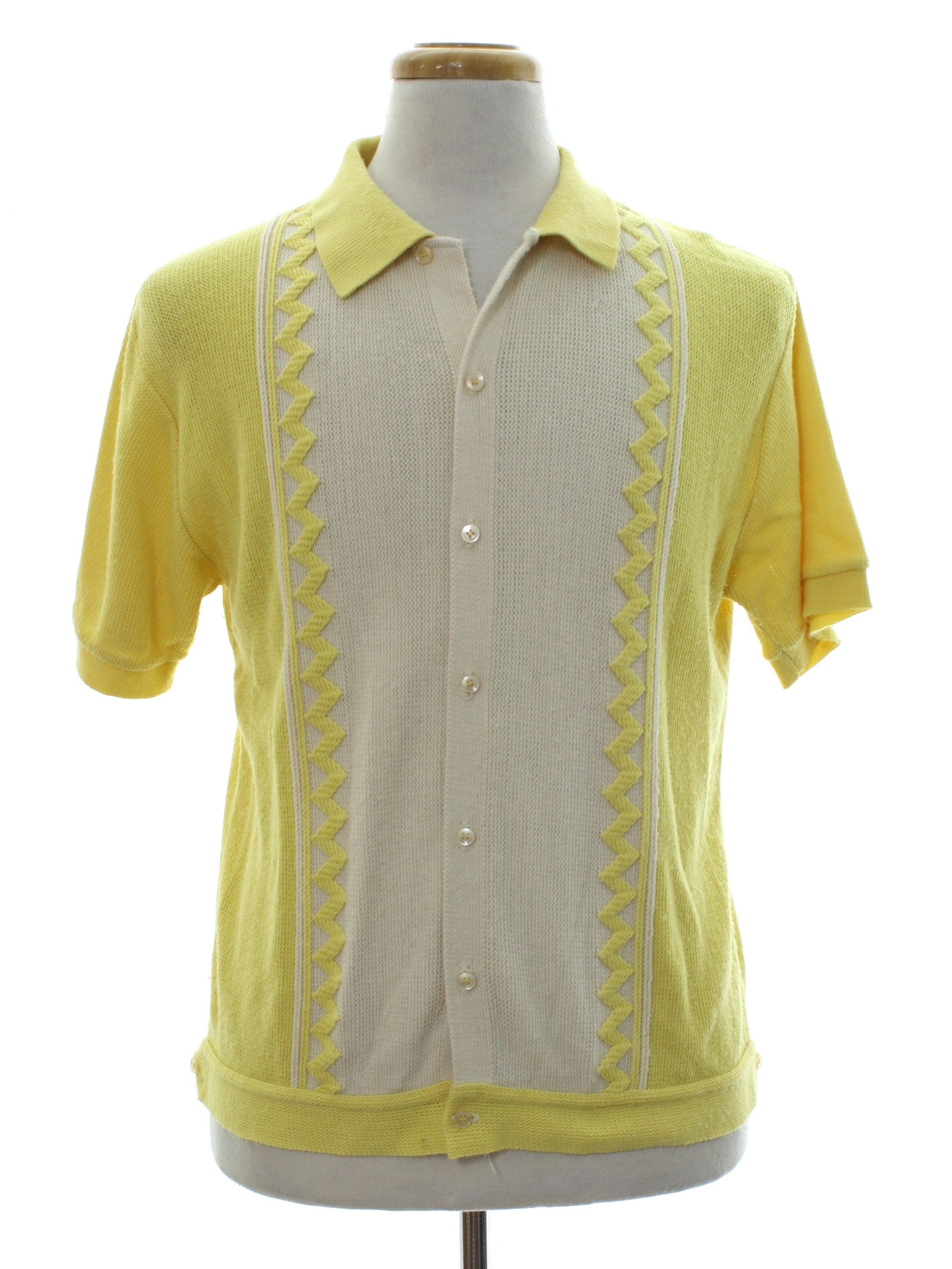 Retro 50s Knit Shirt Late 50s No Label Mens yellow background, white