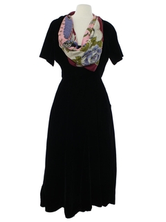 1950's Womens Elizabeth Arden Velvet Desginer Cocktail Dress
